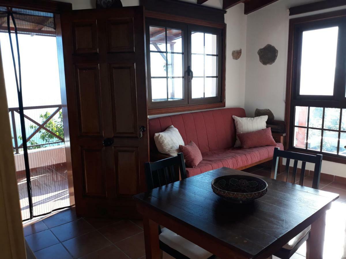 Сasa de vacaciones Casas En Ecológica El Biclen, Naturaleza, Calma Y Vistas Al Mar,